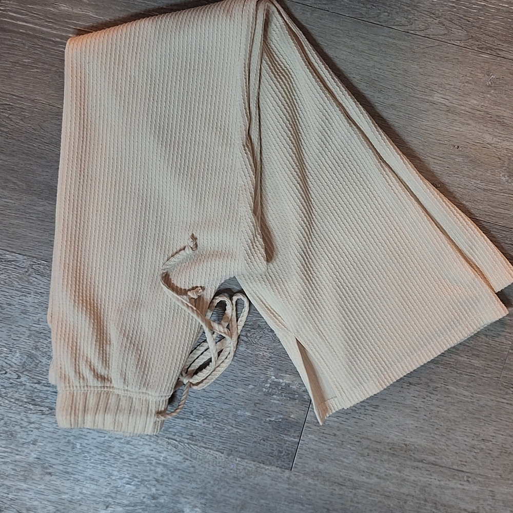 Cream Ribbed Flare Pants - Picture 4 of 6